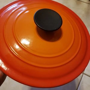 Le Creuset orangle flame LID ONLY sze D fits 3.5qt